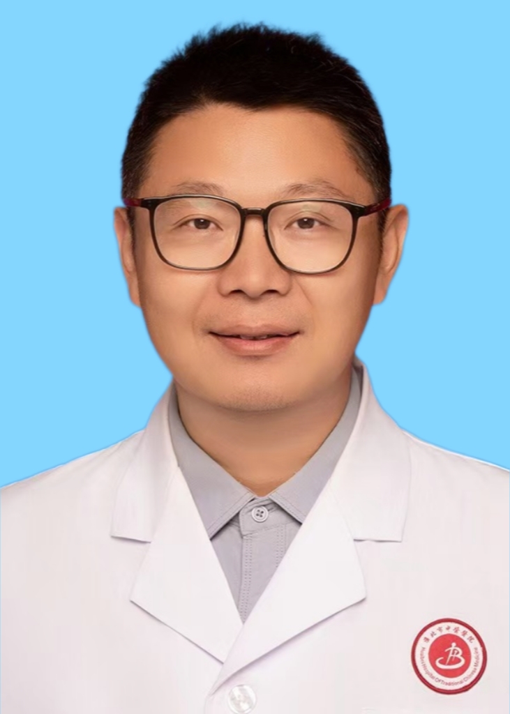 黄伟--骨伤科副主任中医师