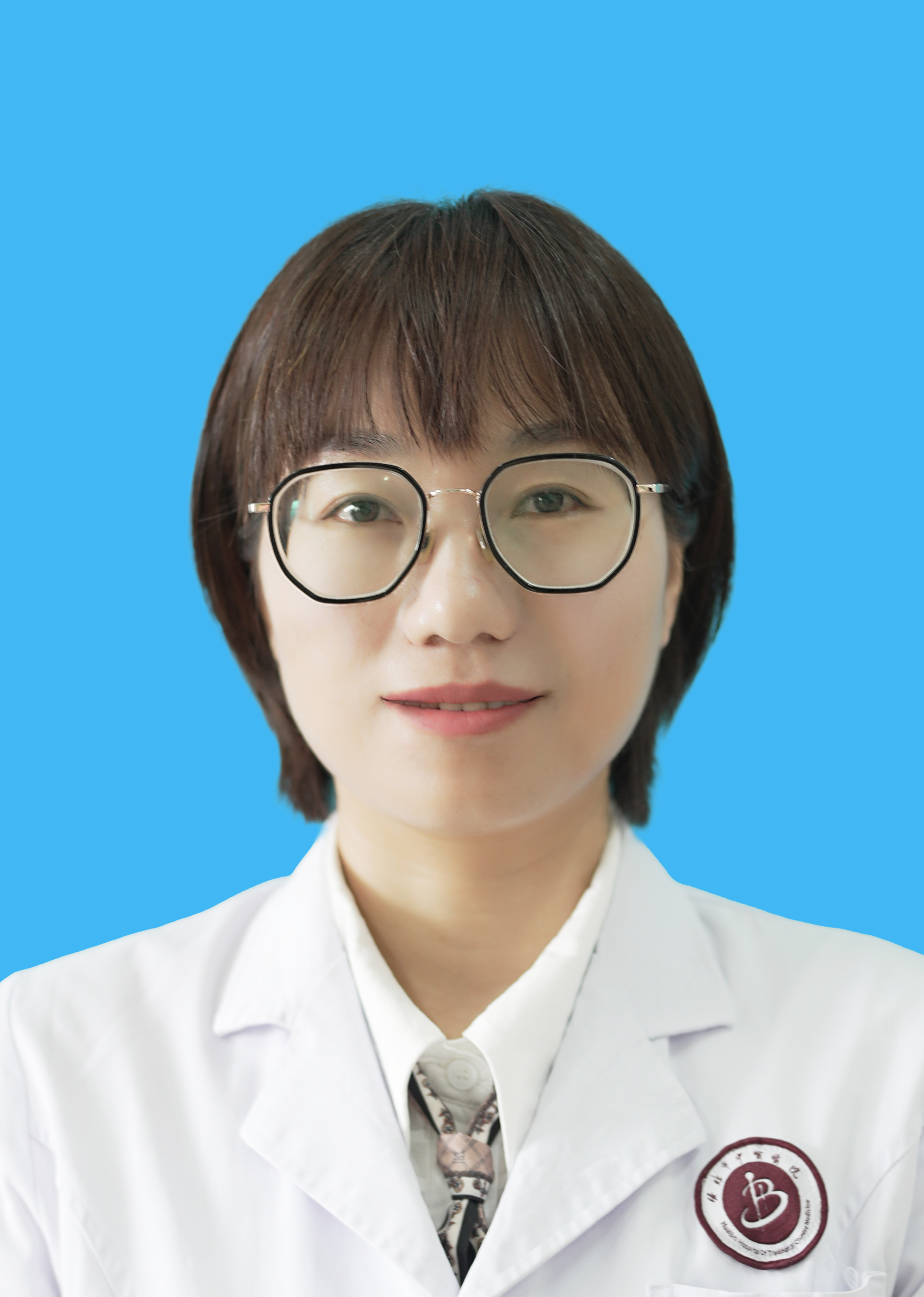 丁丽--心病科副主任中医师