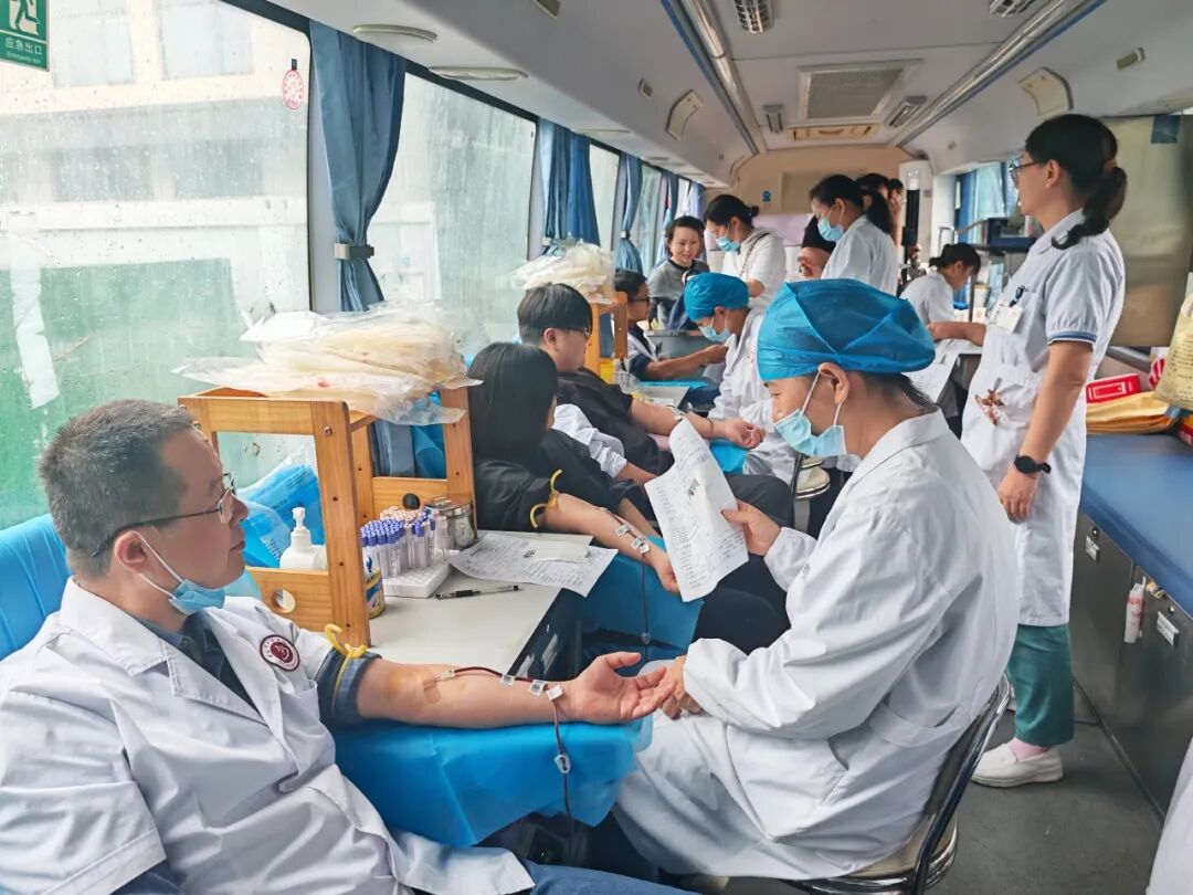 医者仁心，热血同行！淮北市中医医院医务工作者无偿献血为生命续航